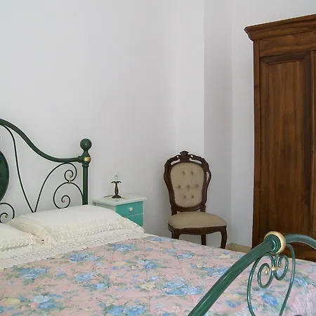 Gasthof Notte Di Luna Oristano